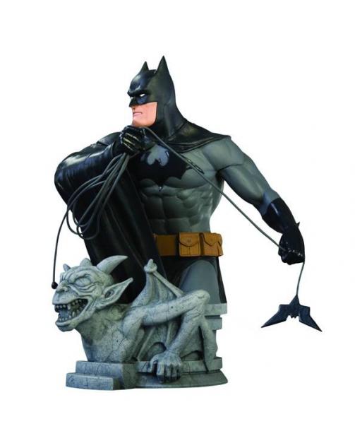 Batman bust  (Heroes of the DC Universe)