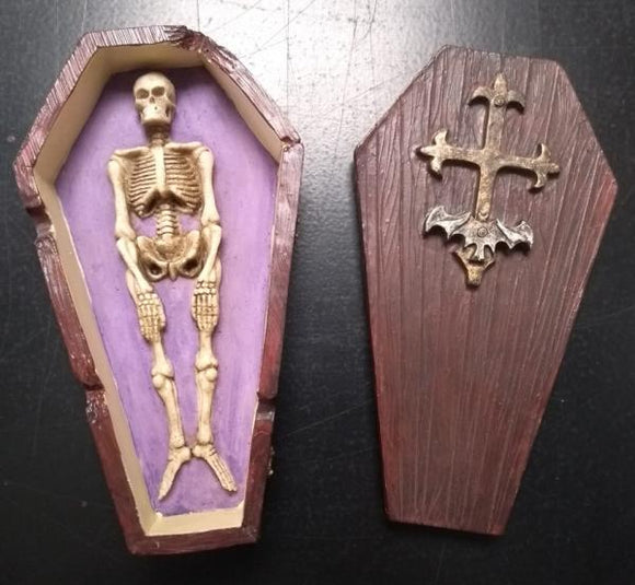 Cendrier squelette/cercueil