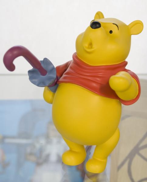 Winnie the Pooh  (V15Z56)