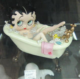 Betty Boop in bath