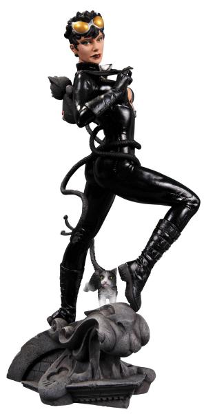 Catwoman (Cover Girls of DC)